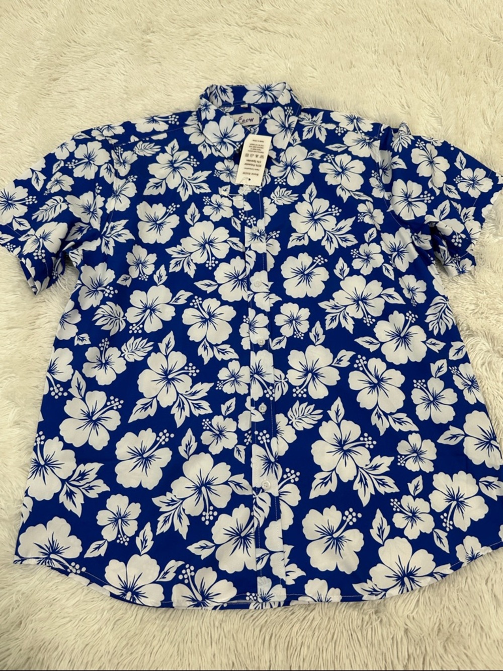 💡 NWT Euow Hawaiian Shirt